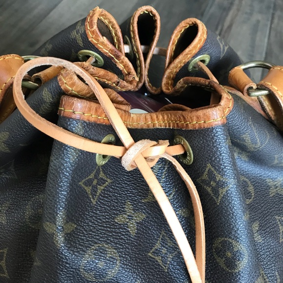Auth Louis Vuitton Petit Noe Vintage Monogram Bag - Picture 4 of 8